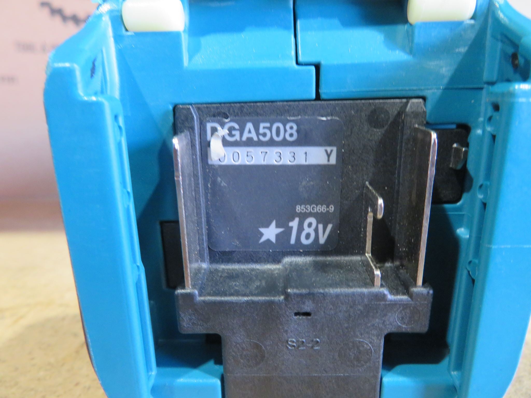 MAKITA EX DEMO 18V BL GRINDER 125mm Paddle