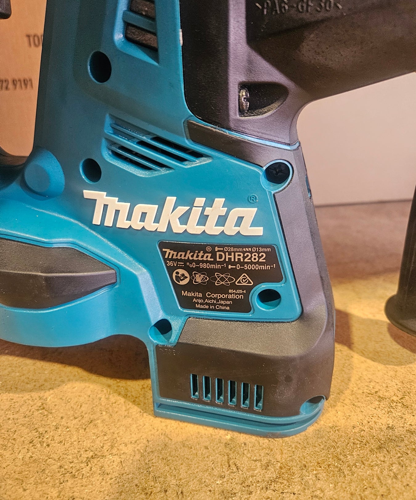 MAKITA 18Vx2 LXT BL ROTARY HAMMER Ex Demo