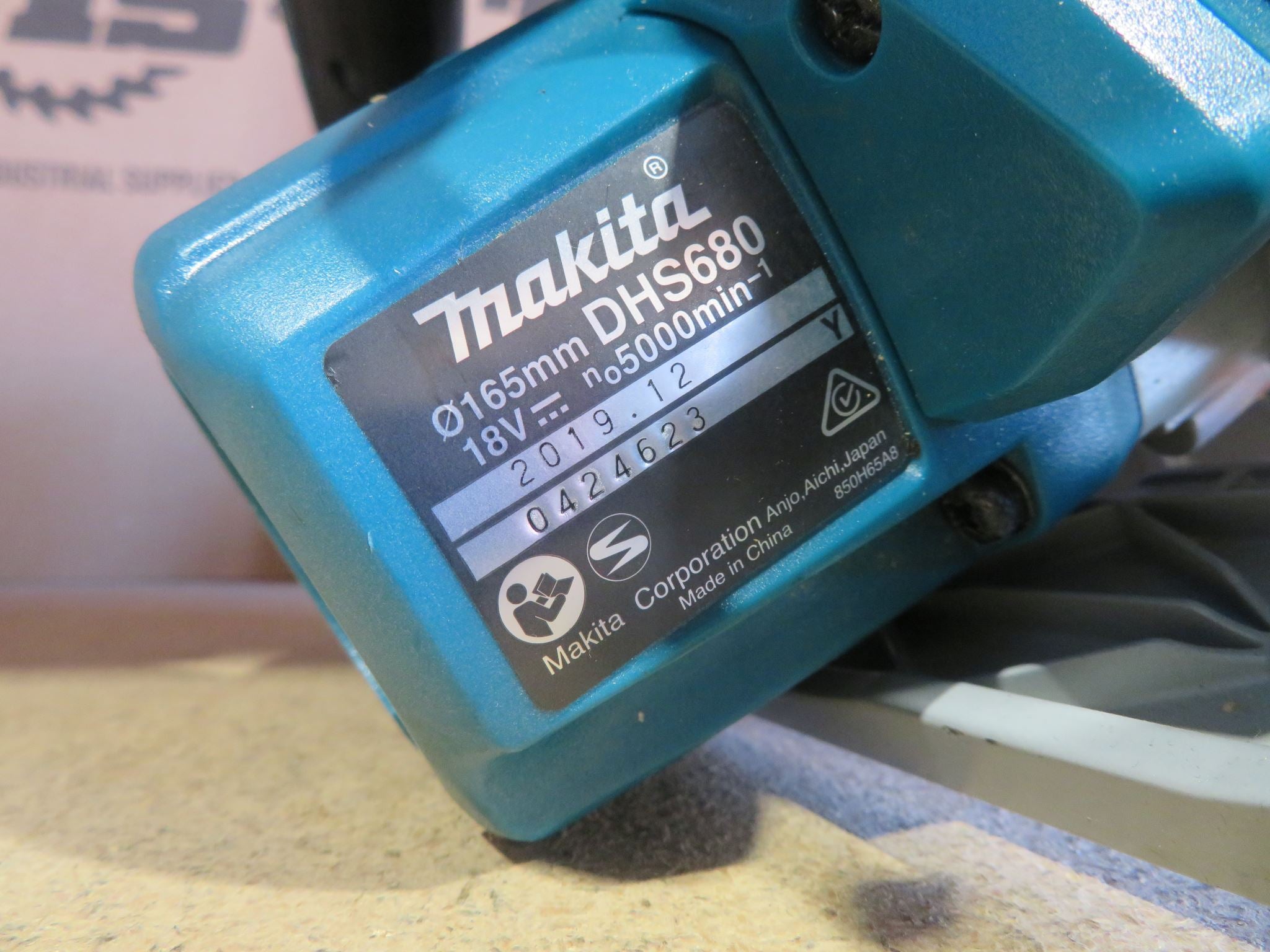 Makita EX DEMO 18V LXT Brushless 165mm Circular Saw