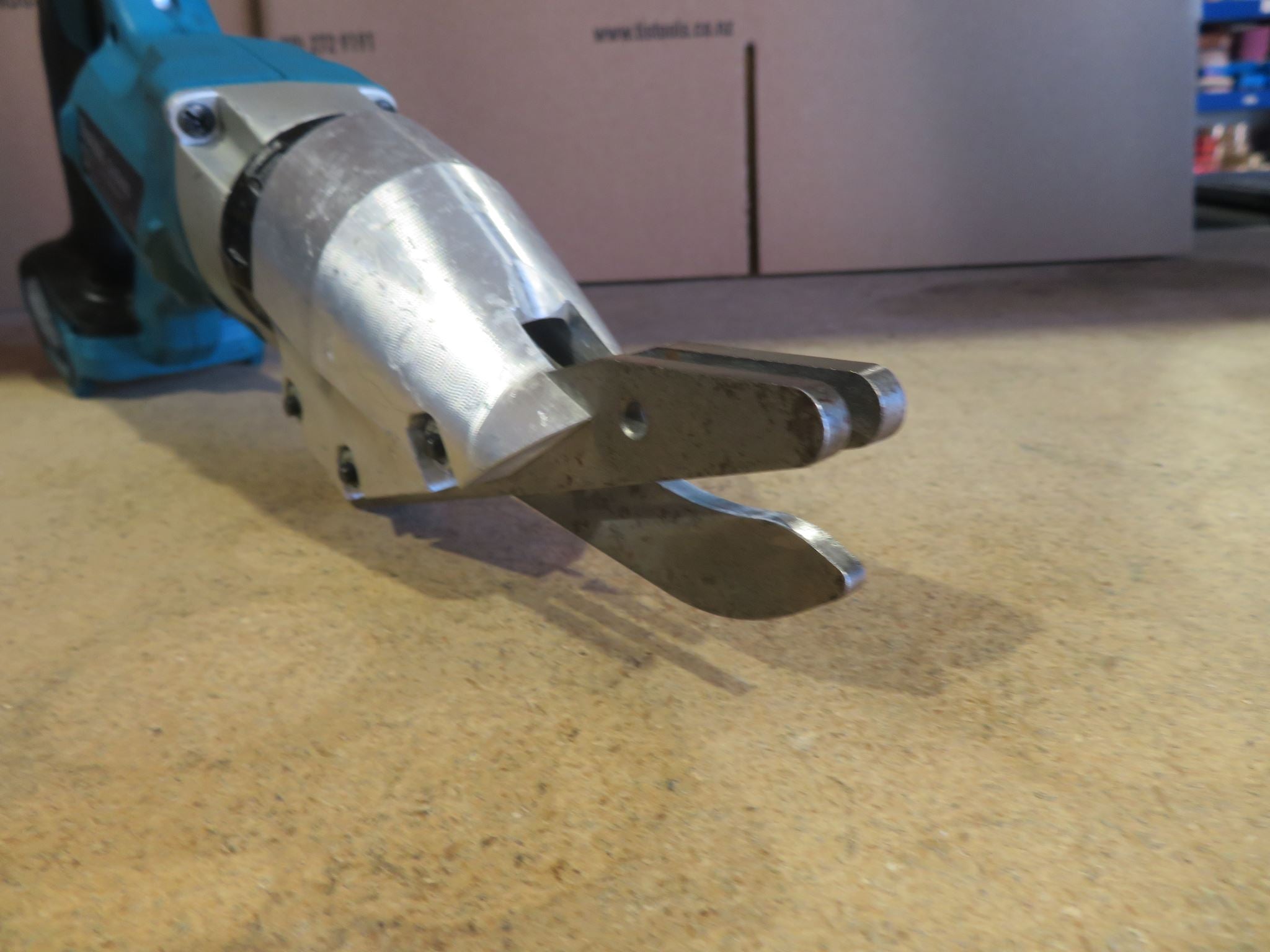 Makita Ex Demo 18V LXT Brushless 13mm Fibre Cement Shears