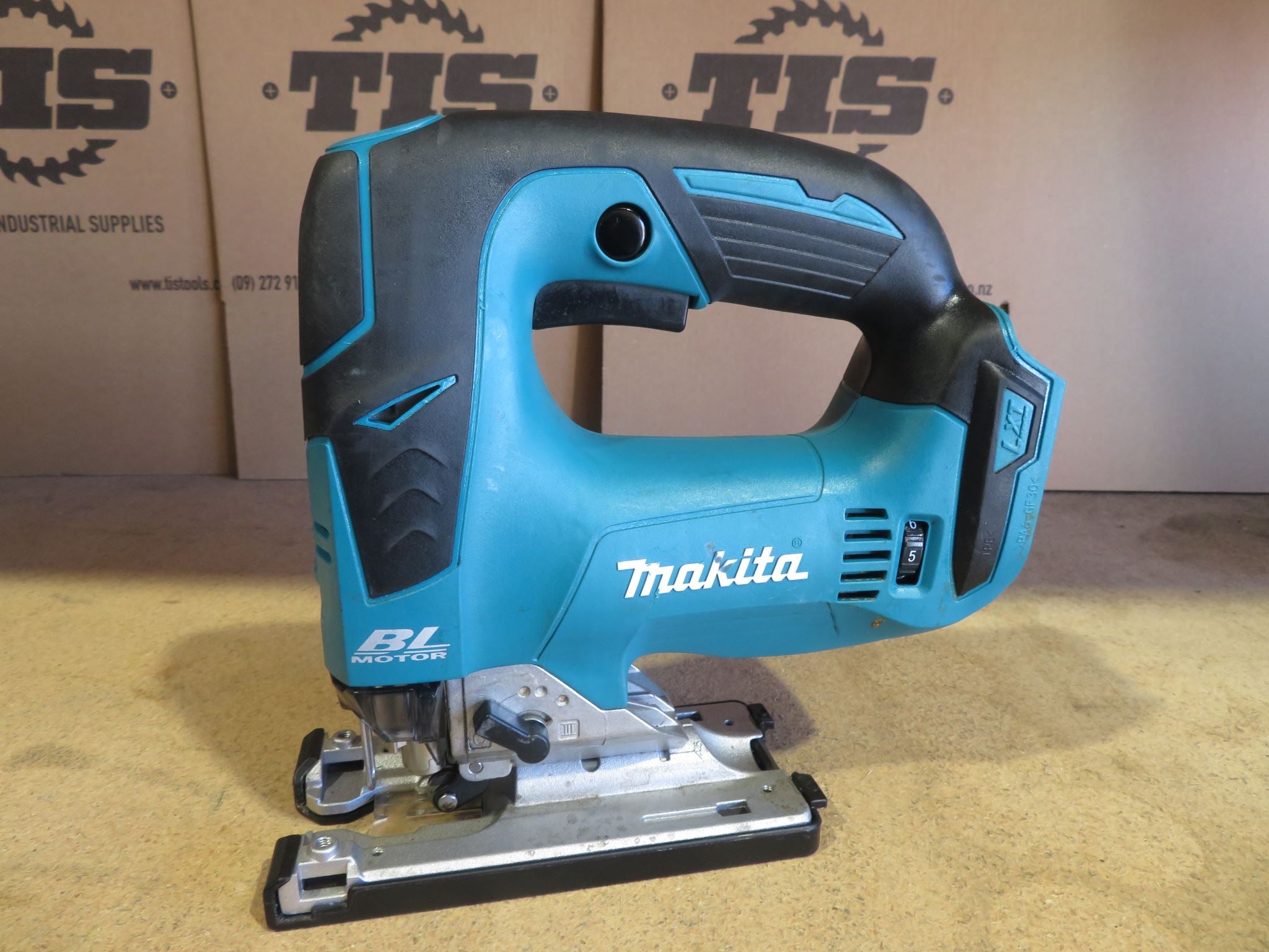 MAKITA 18V LXT BL JIG SAW Ex Demo