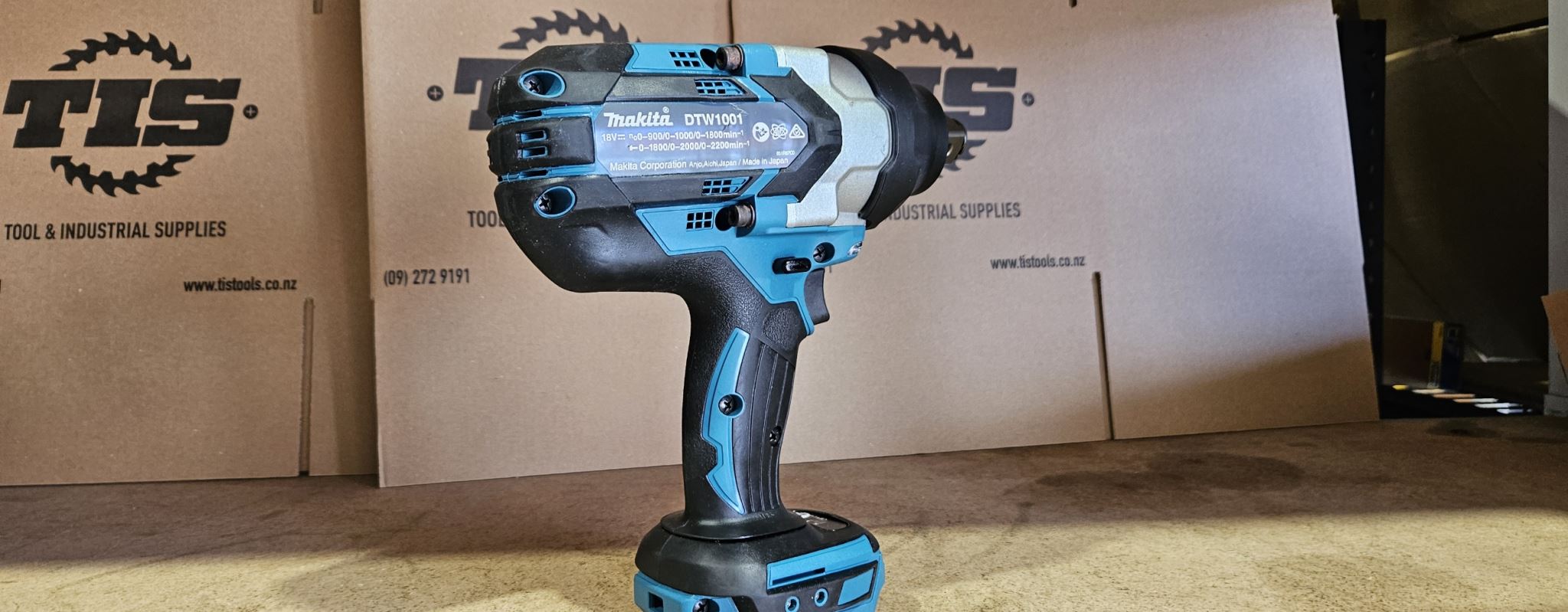 MAKITA EX DEMO 18V LXT BL IMPACT WRENCH 3/4in