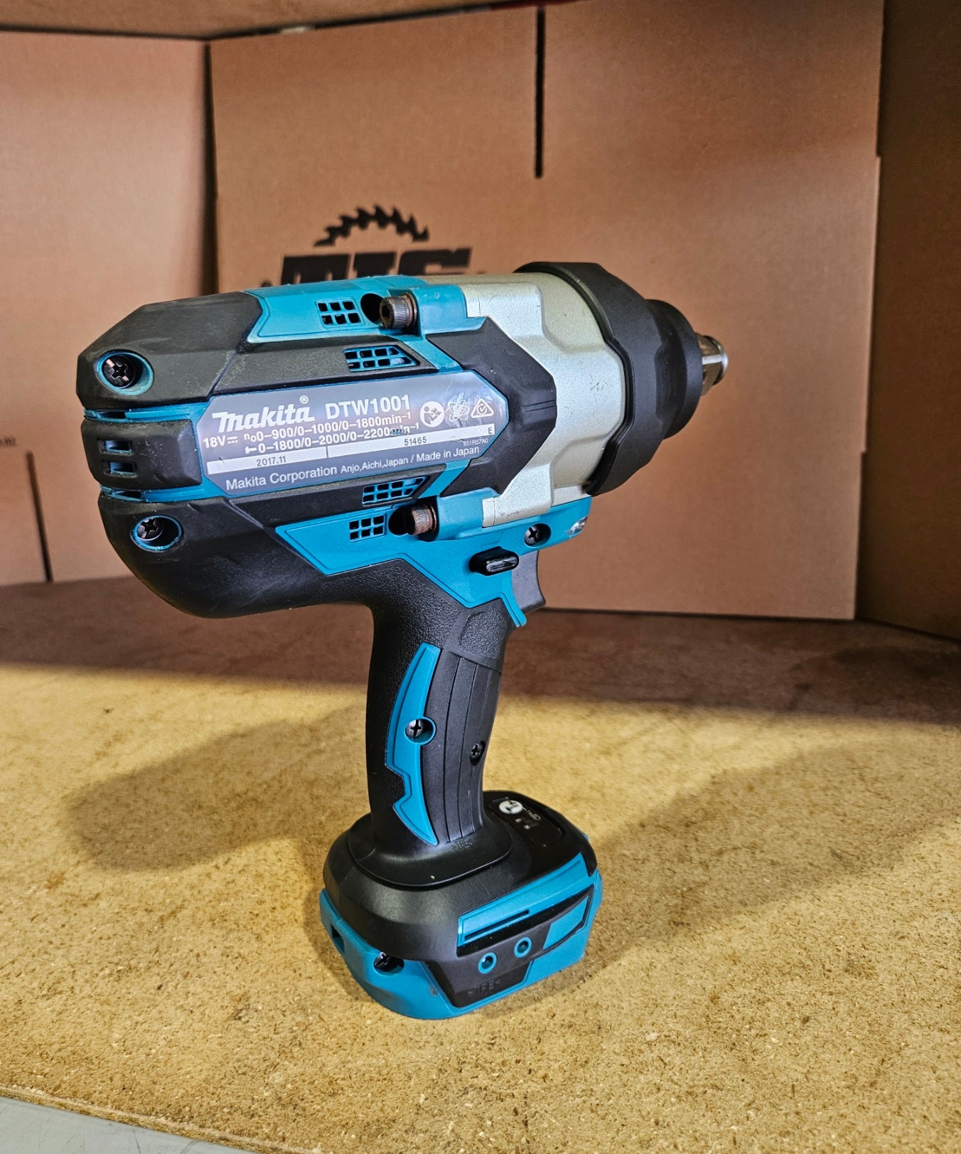 MAKITA EX DEMO 18V LXT BL IMPACT WRENCH 3/4in