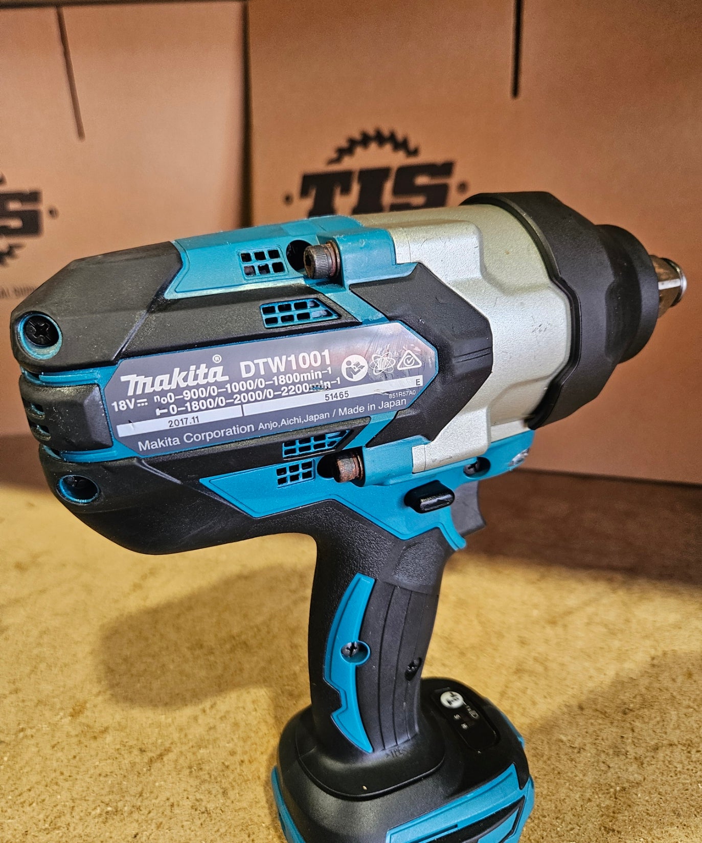 MAKITA EX DEMO 18V LXT BL IMPACT WRENCH 3/4in