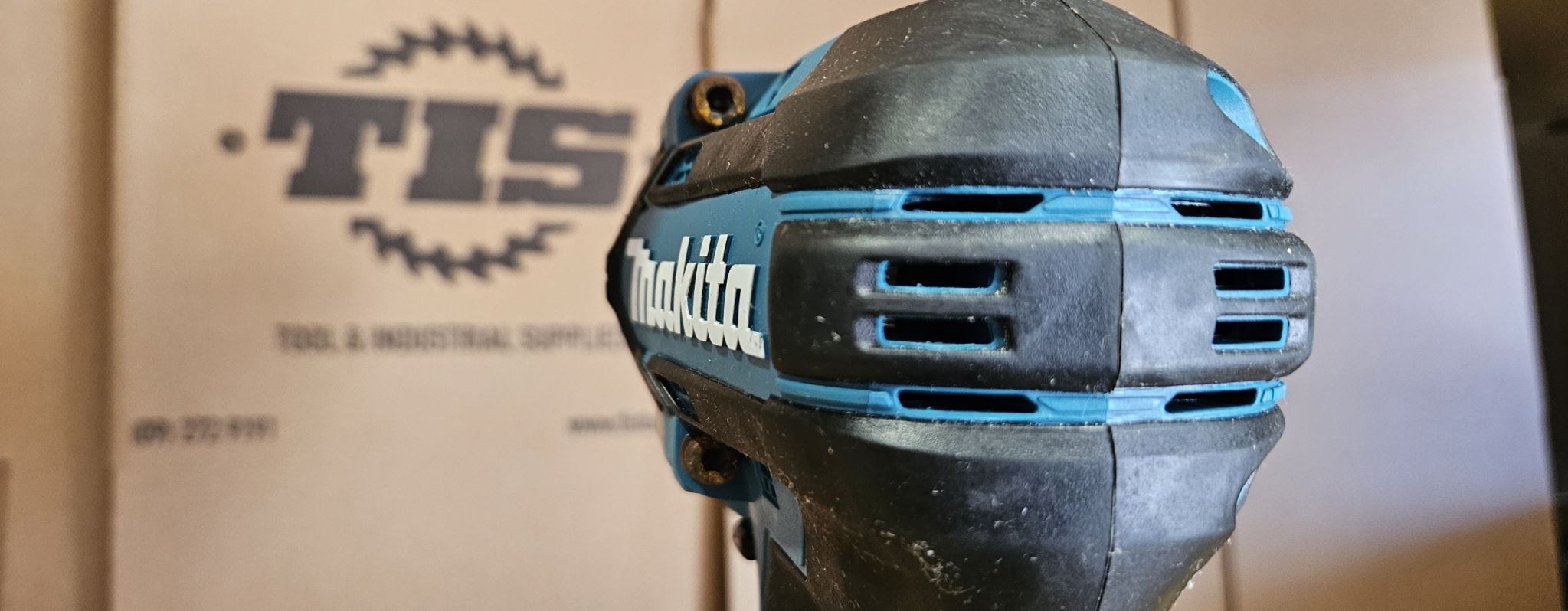 MAKITA 18V LXT BL IMPACT WRENCH 1/2in Ex Demo