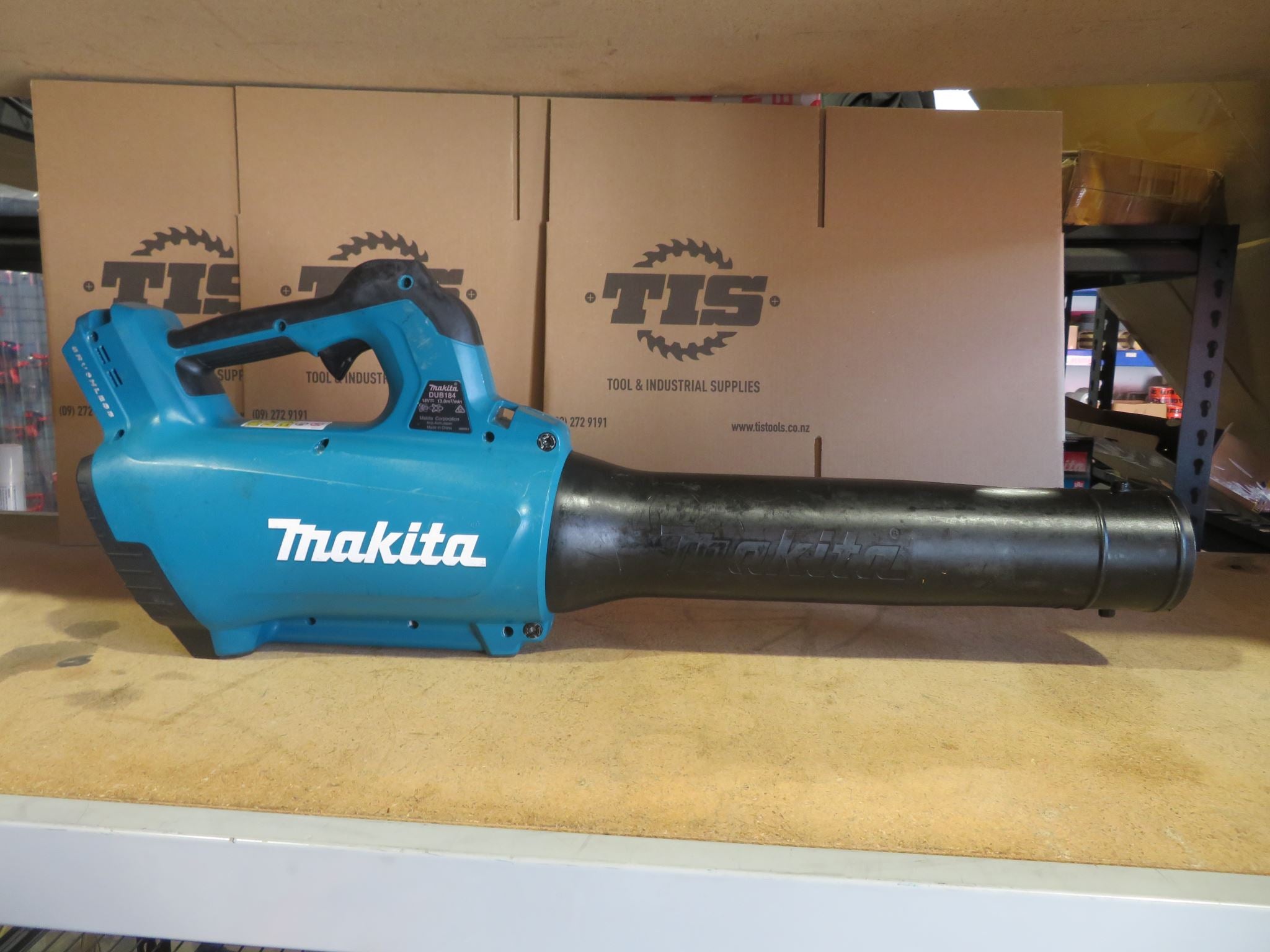 Makita 18V Lxt Bl Blower Ex Demo