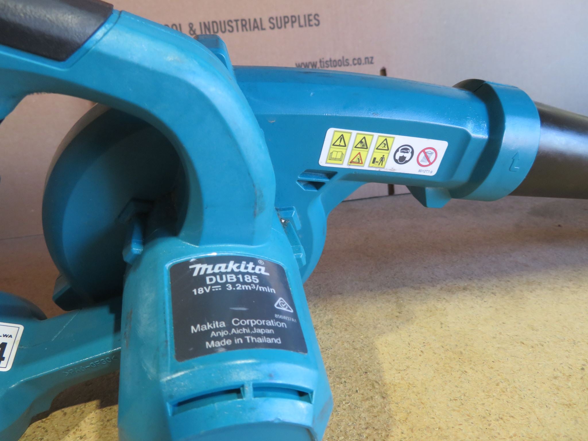 Makita 18V Lxt Blower Short Nozzle Ex Demo