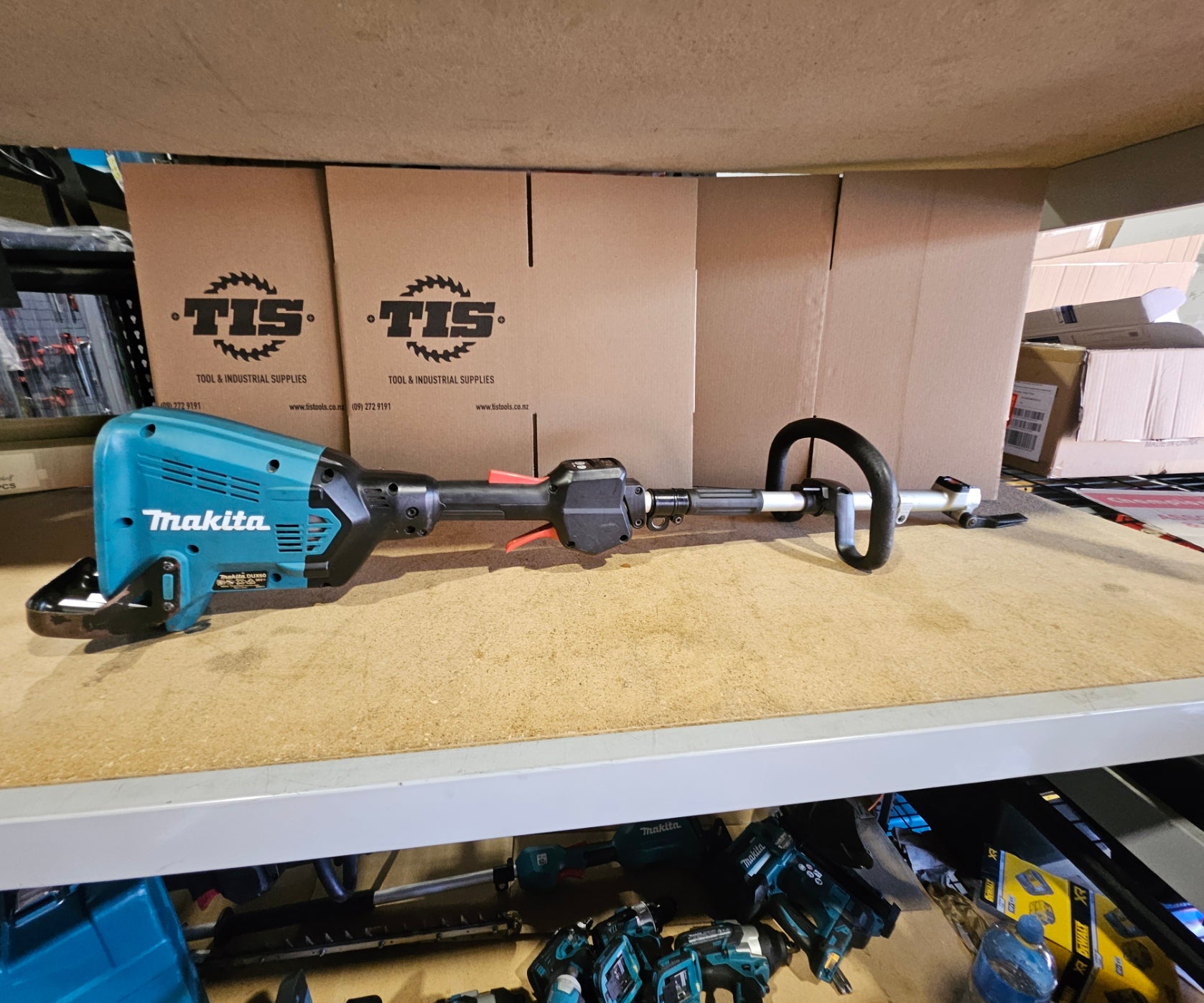 Makita EX DEMO 18Vx2 36V LXT Brushless Split shaft Power Head