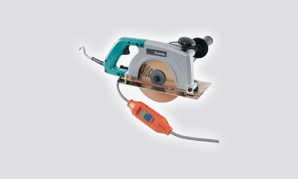 Makita 180MM Wet Cutter With Breaker